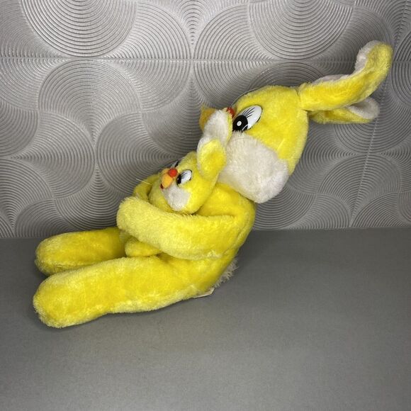 Conesco-Chase Yellow Rabbit Plush Hugging Bunny Mom Dad Baby 20"‎ Korea Vintage - Picture 4 of 10